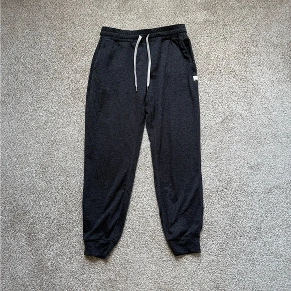 Vuori Performance Jogger - Picture 2 of 4